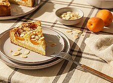 Image of Aprikosenkuchen mit Mascarpone