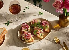 Image of Crostini mit Apfel und Matjes Salat