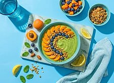 Image of Grüne Smoothie Bowl mit Marillen