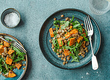 Image of Linsensalat mit Süßkartoffel und Rucola