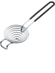 Ein silberner, runder Küchensieb mit einem langen, schwarzen Griff. Das Sieb hat eine spiralförmige Struktur, die zum Abseihen von Flüssigkeiten verwendet wird.