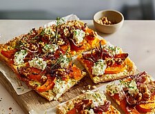 Image of Kürbisflammkuchen mit Speck