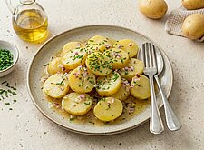 Image of Schwäbischer Kartoffelsalat mit Brühe