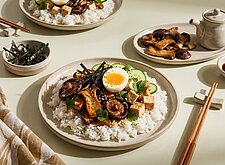 Image of Umami Pilz Bowl mit Reis und Nori