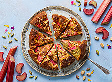 Image of Rhabarber Kardamom Kuchen