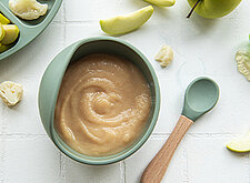 Image of Grünes Püree mit Apfel und Banane