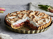 Image of Rhabarber-Kuchen mit Kruste