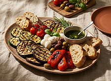 Image of Antipasti-Teller mit Grillgemüse